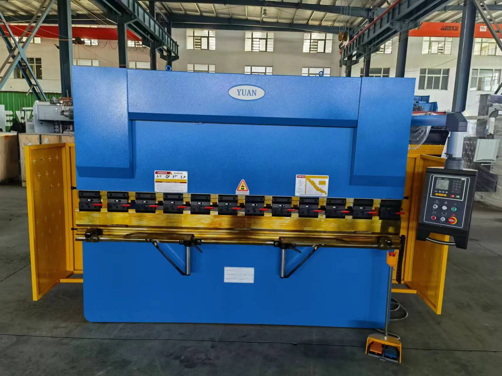 Hydraulic Press Brake