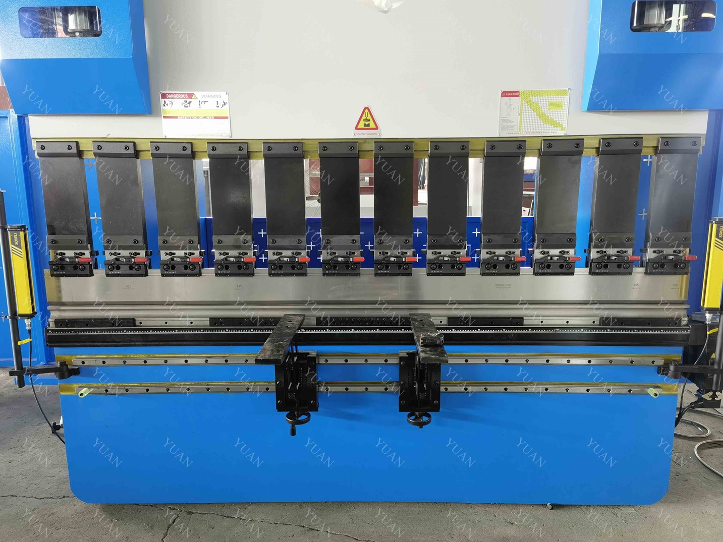 Kitchen Sink making machine