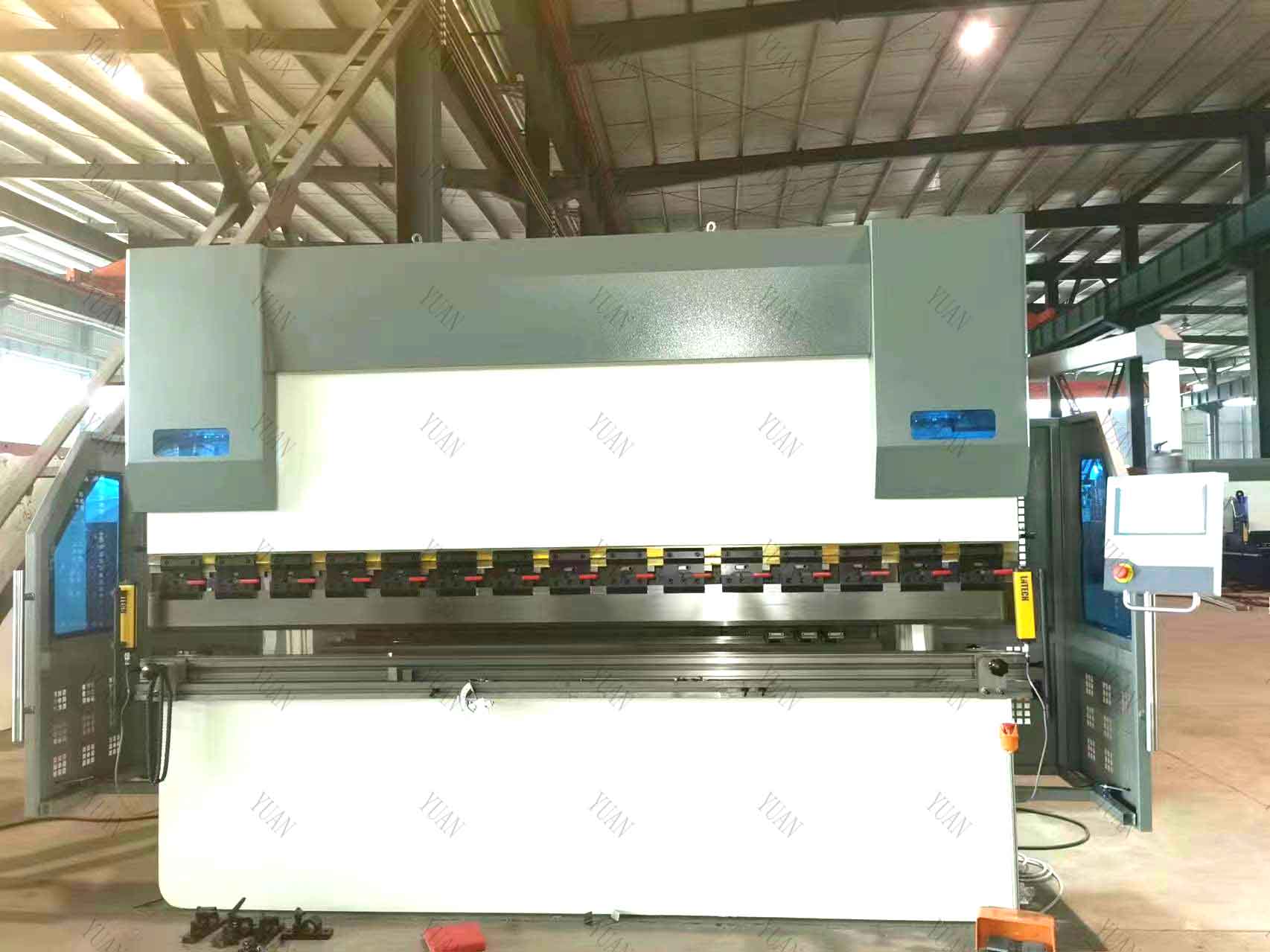 NC Hydraulic Press Brake for UAE