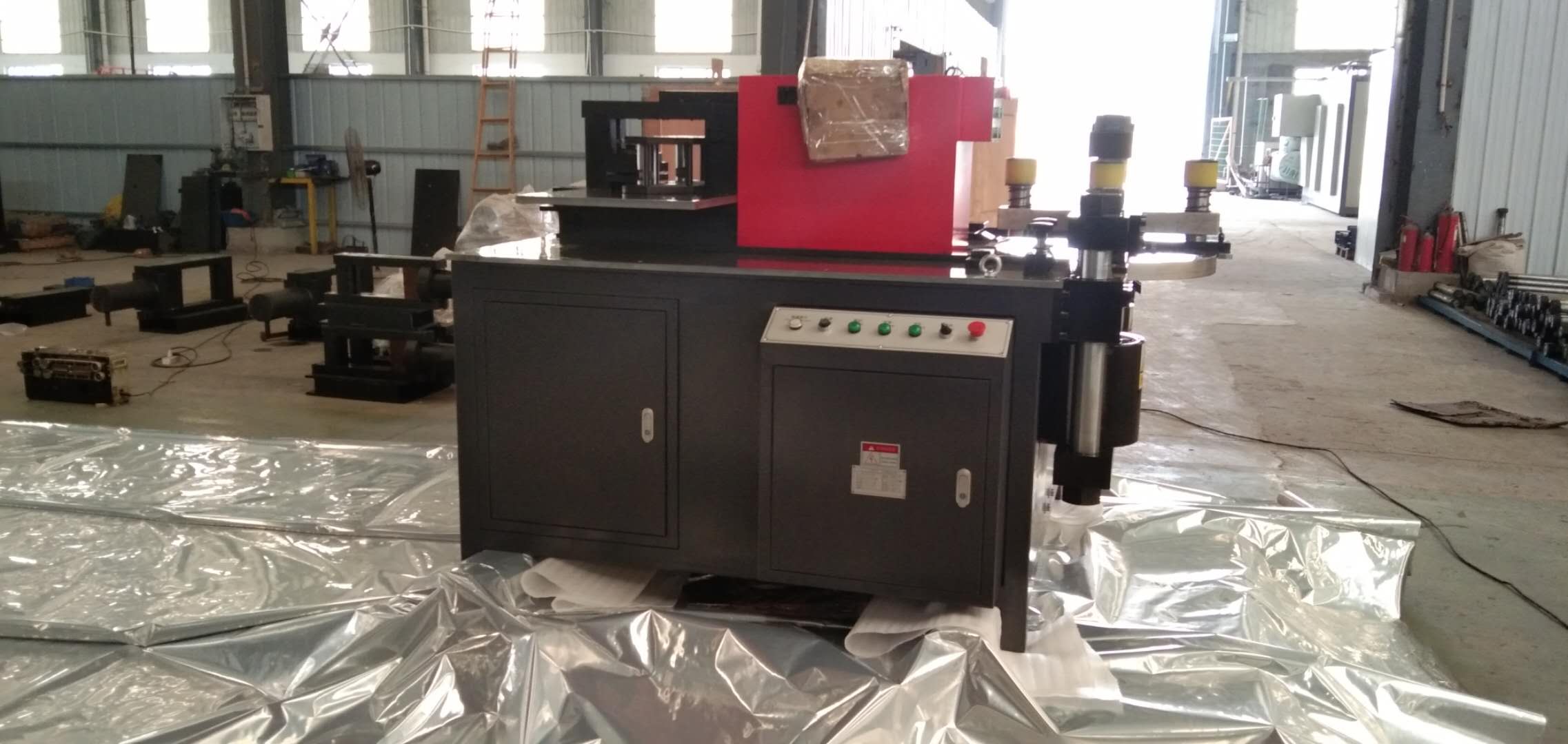 busbar machine